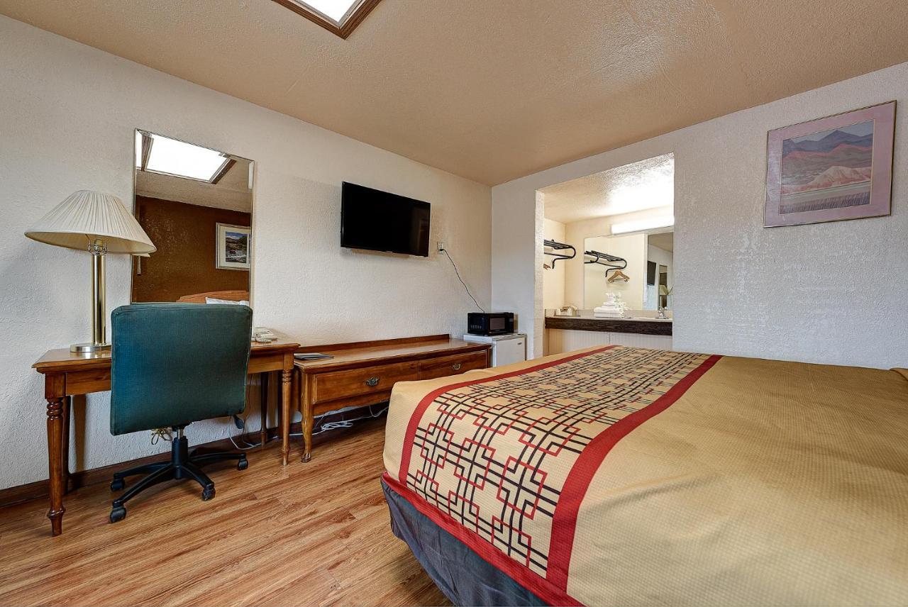 Guest Inn Rogers Extérieur photo