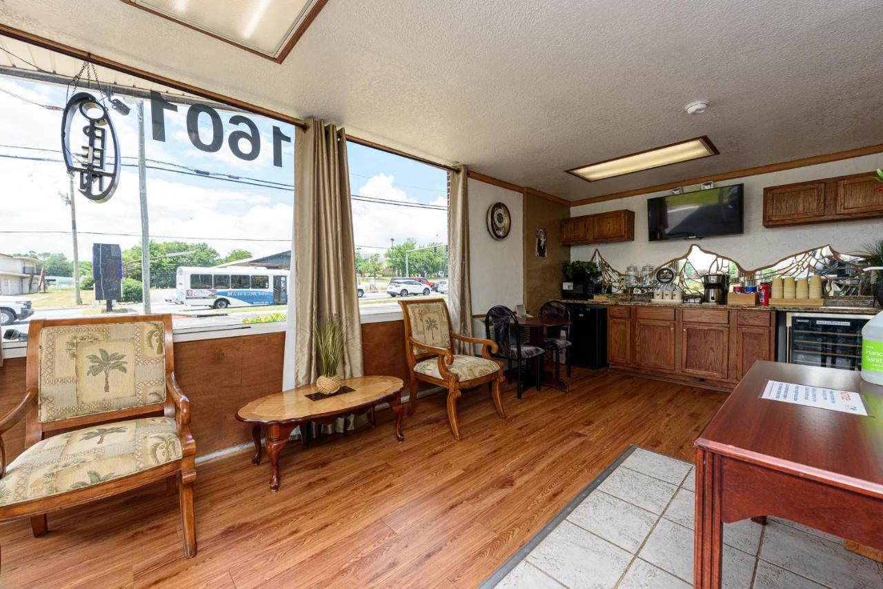 Guest Inn Rogers Extérieur photo