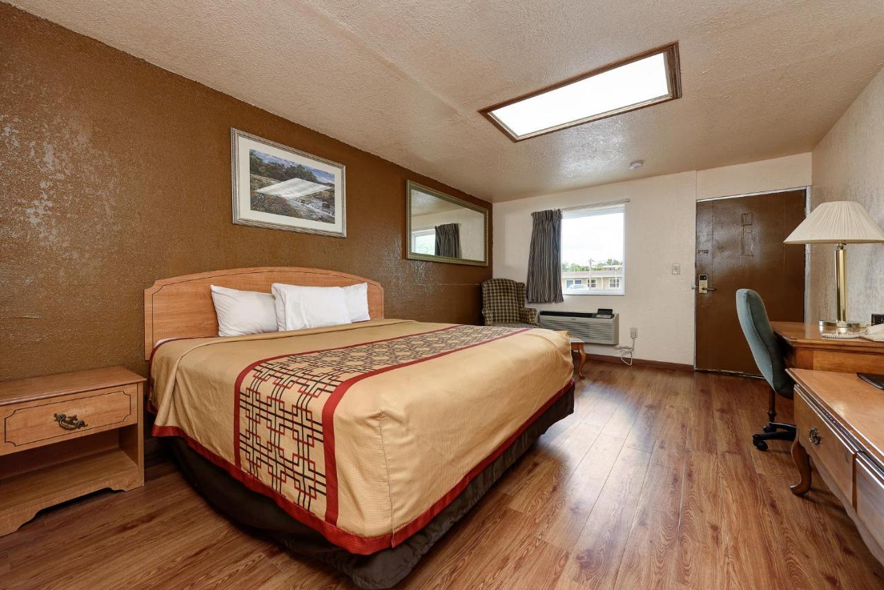 Guest Inn Rogers Extérieur photo