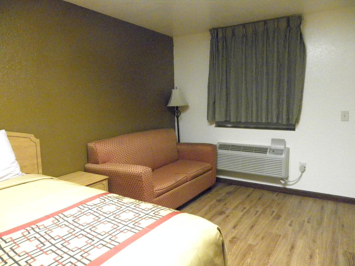 Guest Inn Rogers Extérieur photo