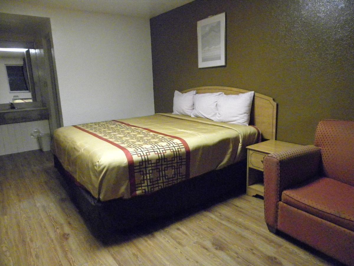 Guest Inn Rogers Extérieur photo