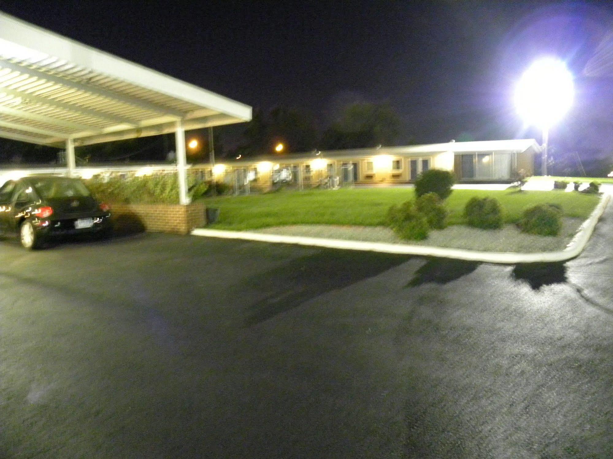 Guest Inn Rogers Extérieur photo